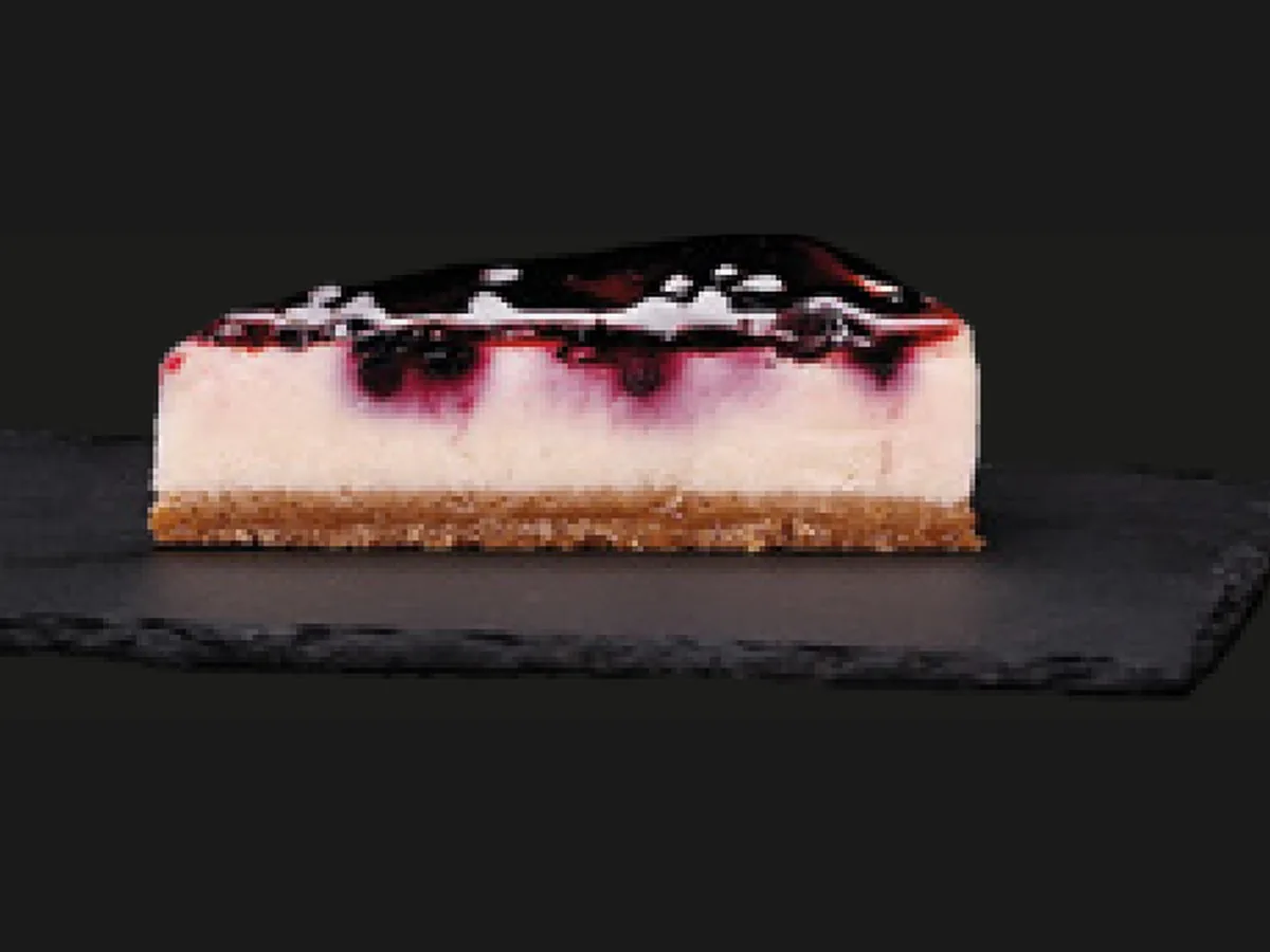 Blaubeer-Cheesecake – HORECA Cakes der Frozen Cake Factory, tiefgekühlte Einzelportion