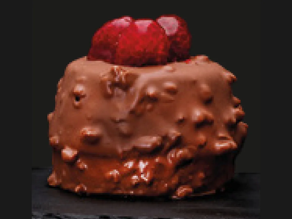 Chocolate Ball – HORECA Cakes der Frozen Cake Factory, tiefgekühlte Einzelportion