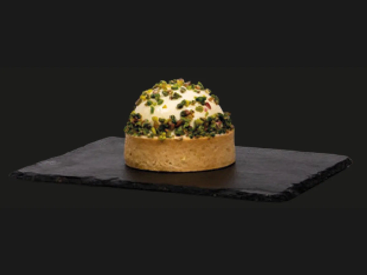 Pistazien-Kuppeltörtchen – HORECA Cakes der Frozen Cake Factory, tiefgekühlte Einzelportion