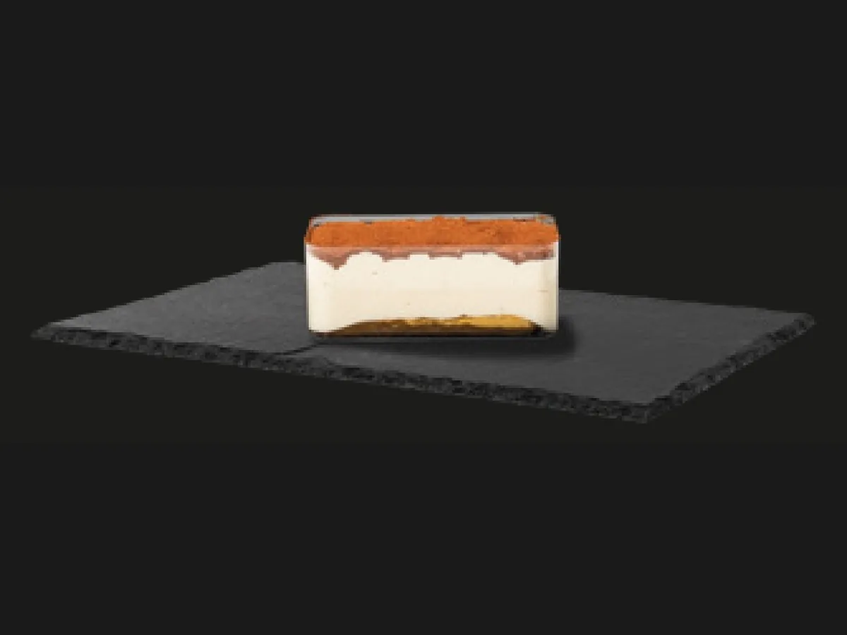 Löffelbiskuit-Tiramisu-Cup – HORECA Cakes der Frozen Cake Factory, tiefgekühlte Einzelportion