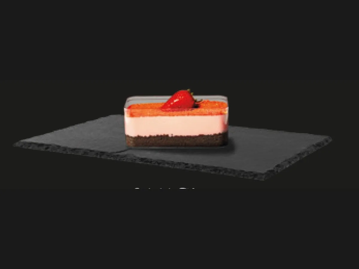 Erdbeer-Cup – HORECA Cakes der Frozen Cake Factory, tiefgekühlte Einzelportion